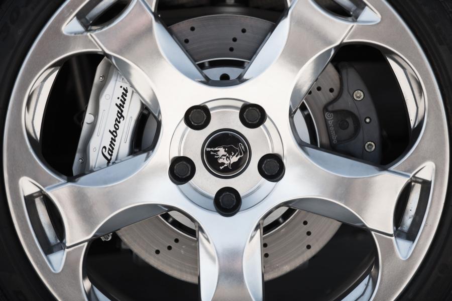 Колеса Lamborghini Concept S 2005 года  (фото 18 из 46)
